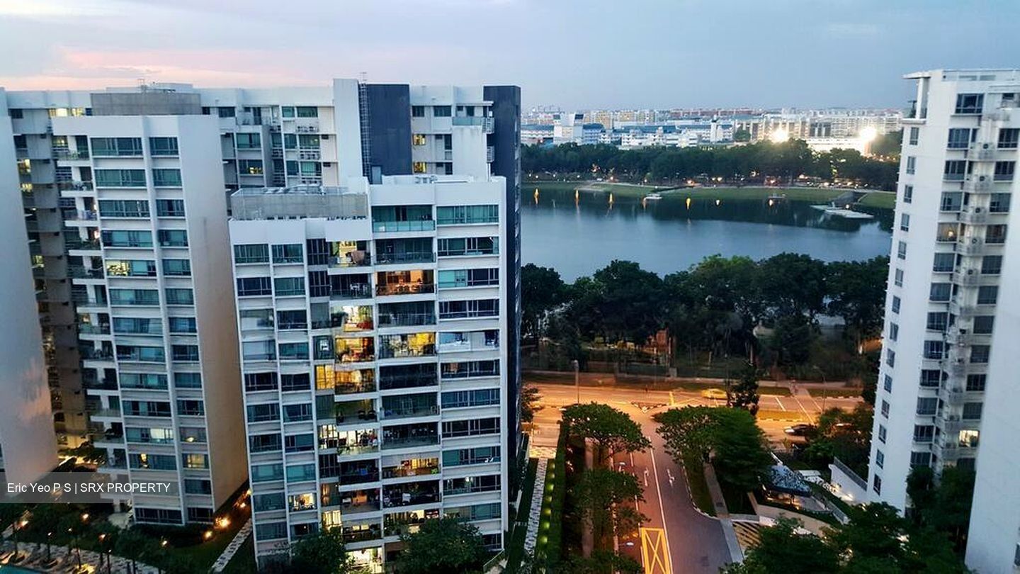 Waterfront Waves (D16), Condominium #521945001